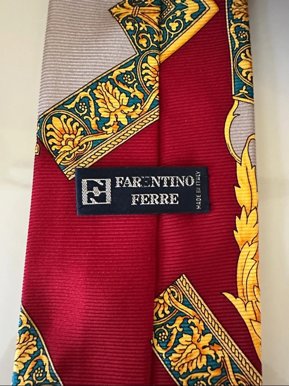 Farentino Ferre Bold Red and Gold Baroque Silk Tie Vintage